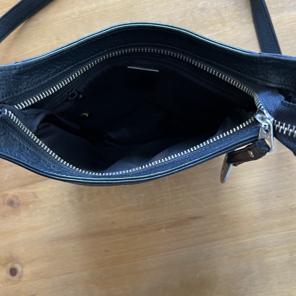 The Sak Black Soft Pebbles Leather Crossbody Bag Small Shoulder Purse - Picture 5 of 6